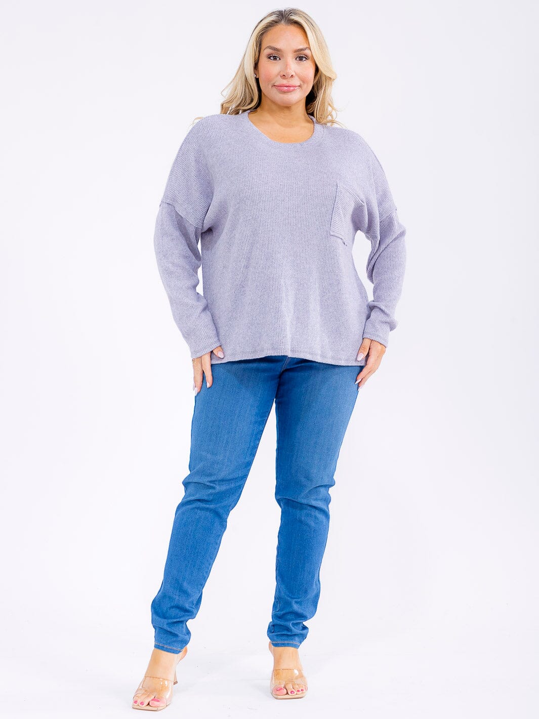 PLUS SIZE LONG SLEEVE FRONT POCKET TOP