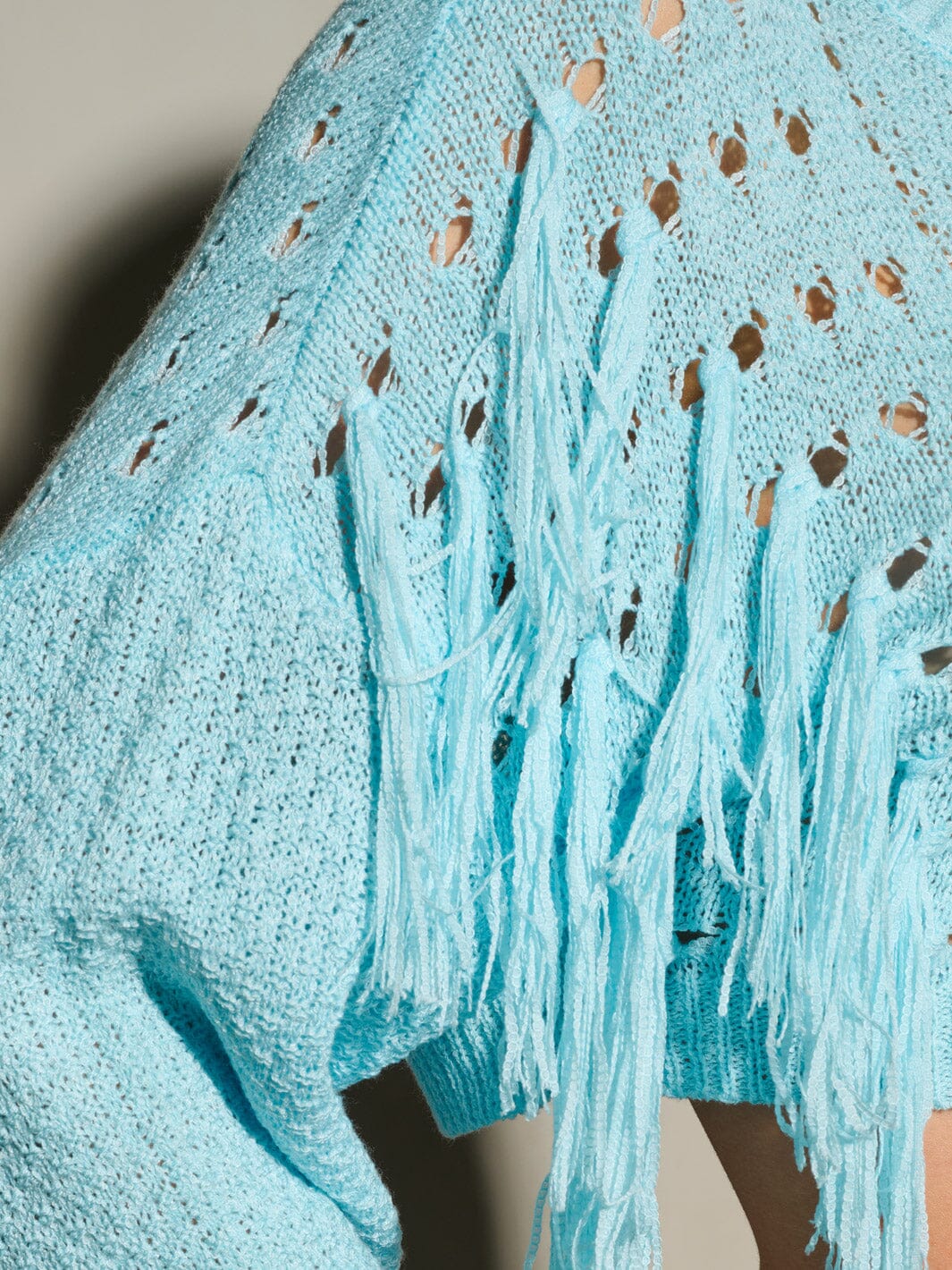 WOMEN'S LONG SLEEVE FRINGE DETAILED KNITTED CROP TOP