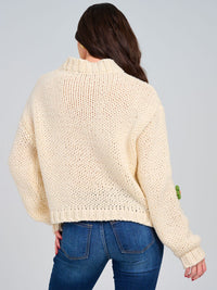 WOMEN'S LONG SLEEVE FLOWER DETAILED KNITTED PULLOVER SWEATER