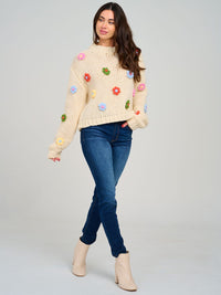 WOMEN'S LONG SLEEVE FLOWER DETAILED KNITTED PULLOVER SWEATER
