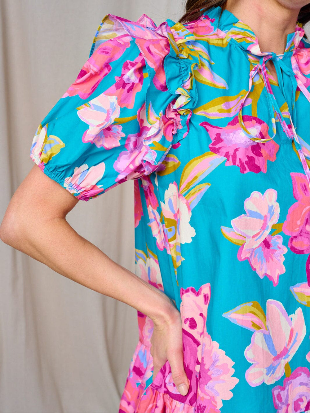 WOMEN'S SHORT SLEEVE V-NECK FLOWER PRINT TUNIC MINI DRESS