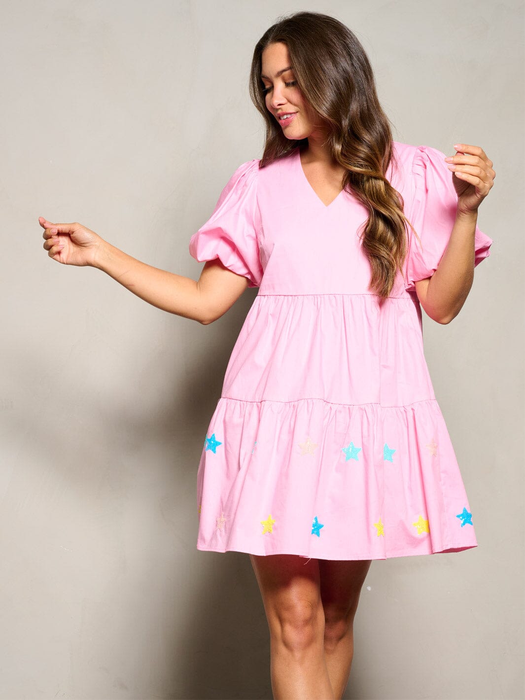 WOMEN'S SHORT PUFF SLEEVE V-NECK TIERED SEQUINS STARS MINI DRESS