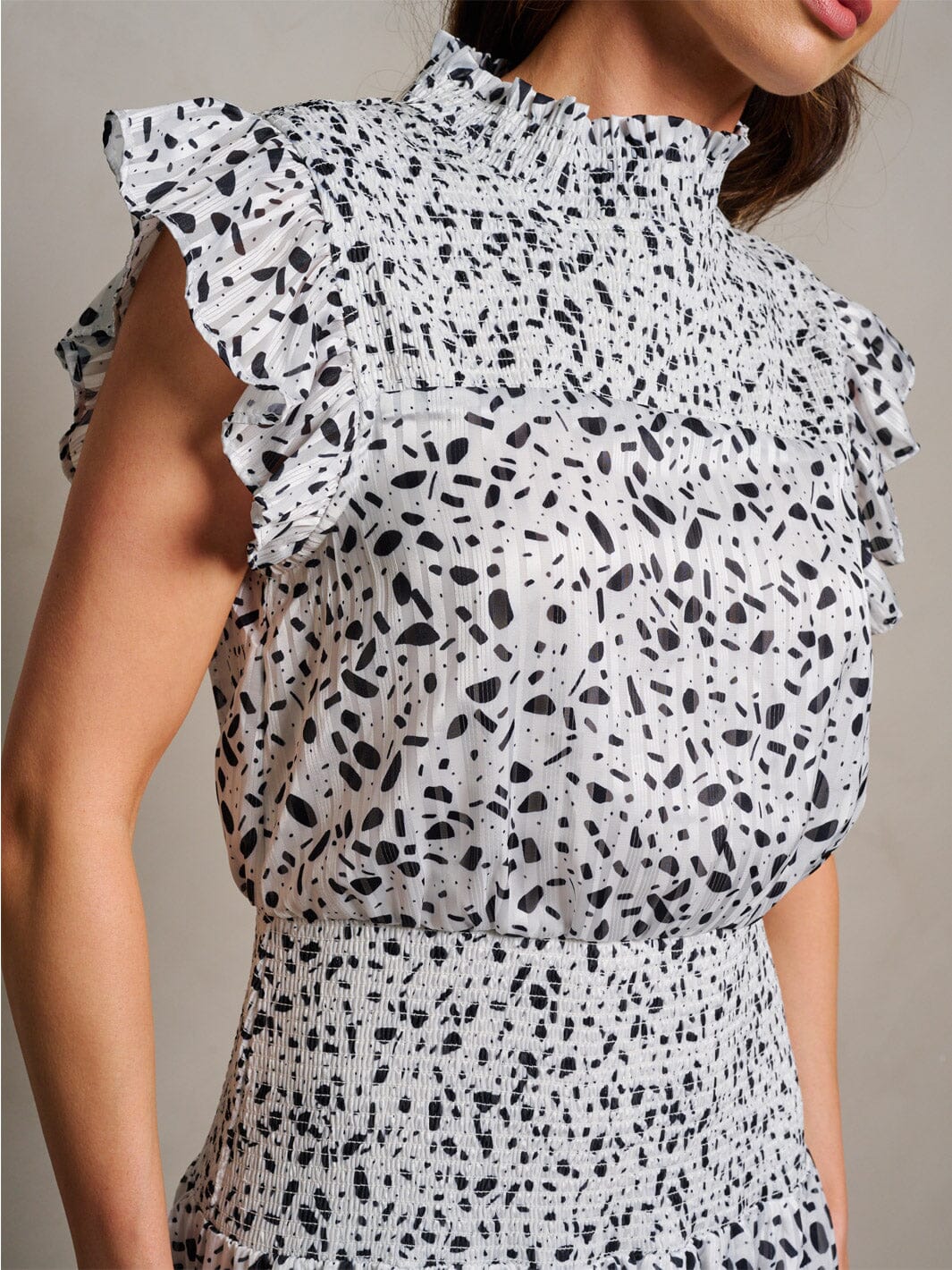 WOMEN'S RUFFLE SLEEVE MOCK NECK SMOCK PRINT MIDI DRESS