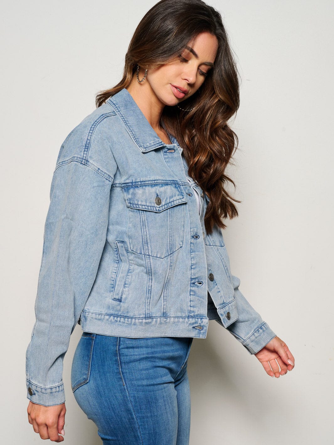 WOMEN'S LONG SLEEVE BUTTON CLOSURE STUDS GRAPHIC DENIM JACKET