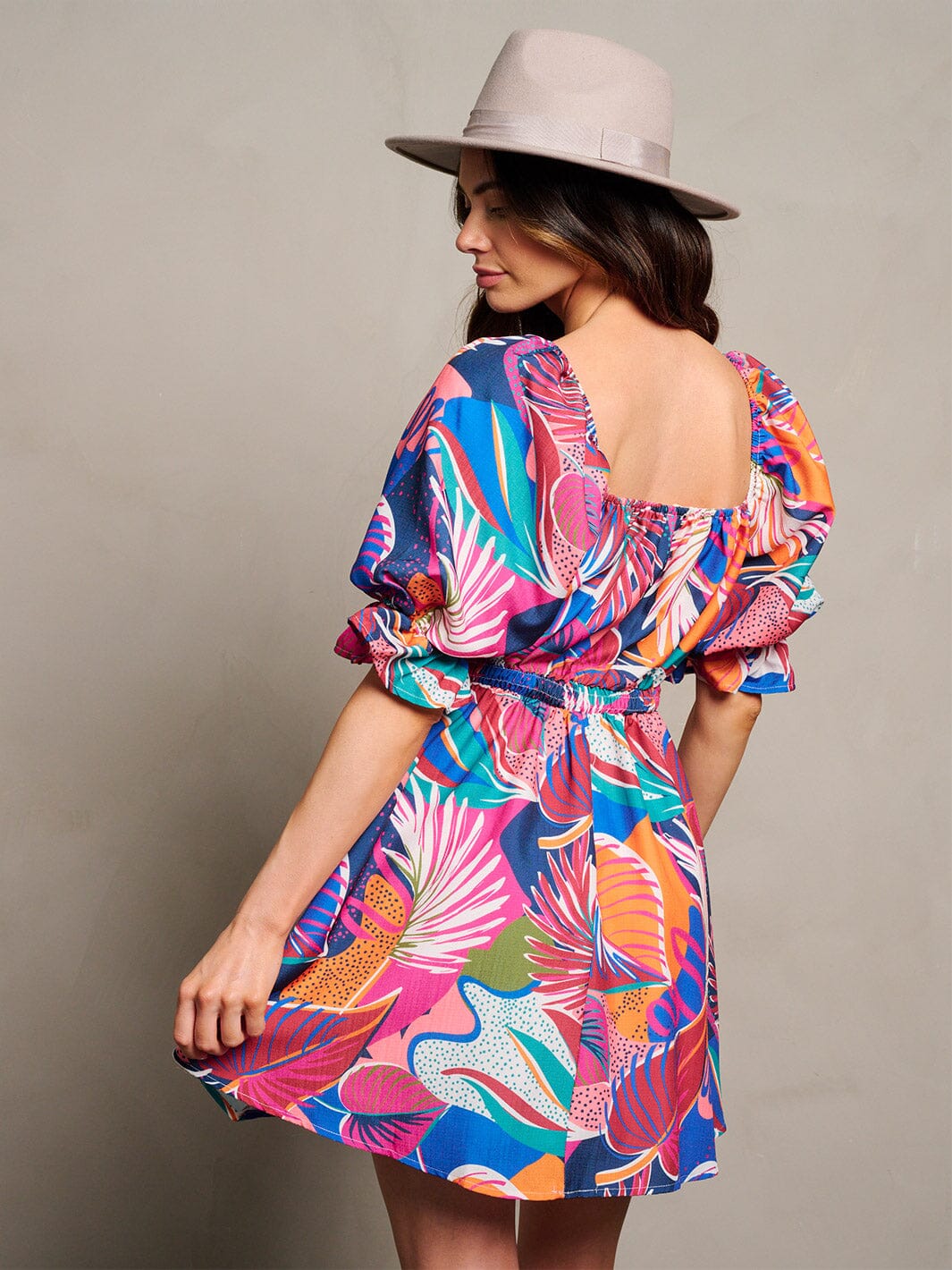WOMEN'S SHORT PUFF SLEEVE ELASTIC WAIST LEAF PRINT MINI DRESS