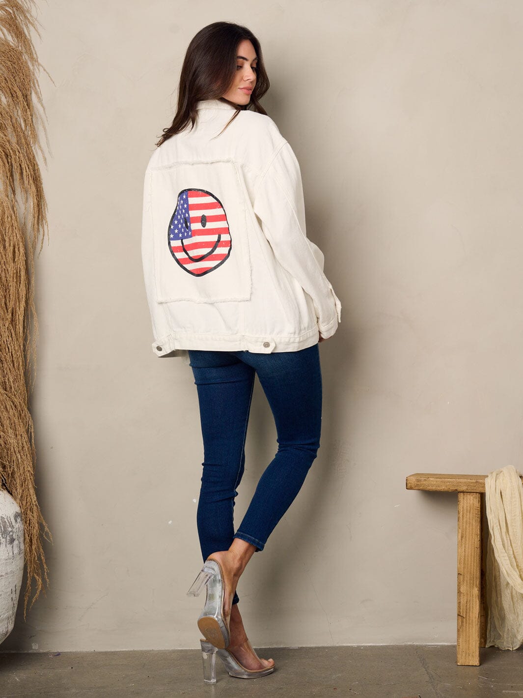 WOMEN'S LONG SLEEVE BUTTON UP BACK GRAPHIC DETAILED DENIM JACKET