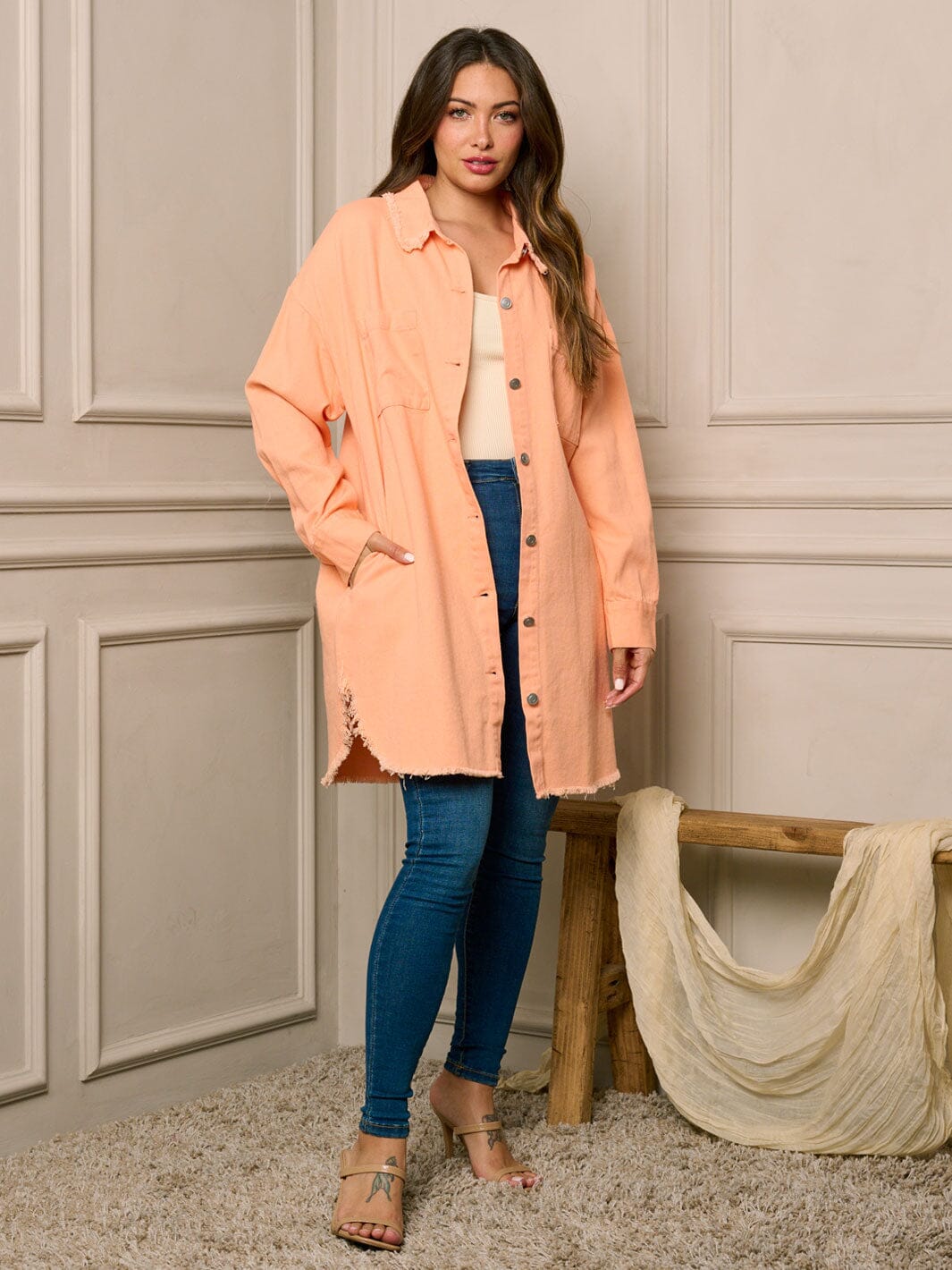 WOMEN'S LONG SLEEVE BUTTON CLOSURE BACK STUDS SKULL DENIM JACKET