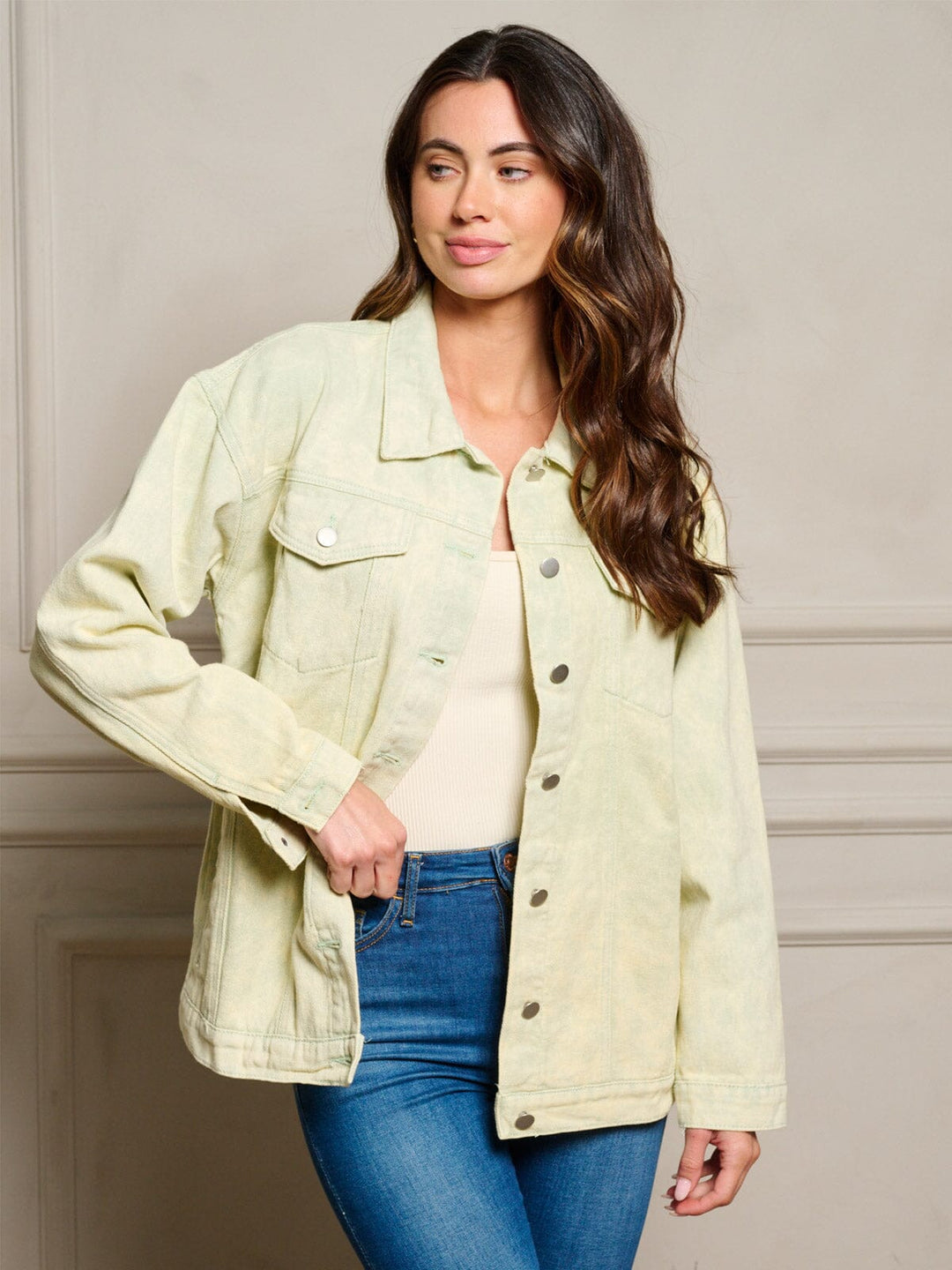 WOMEN'S LONG SLEEVE GRAPHIC WASHED DENIM JACKET