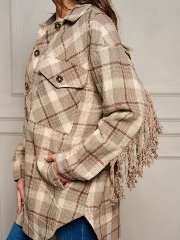 WOMEN'S LONG SLEEVE BUTTON UP FRINGE BACK DETAILED PLAID JACKET