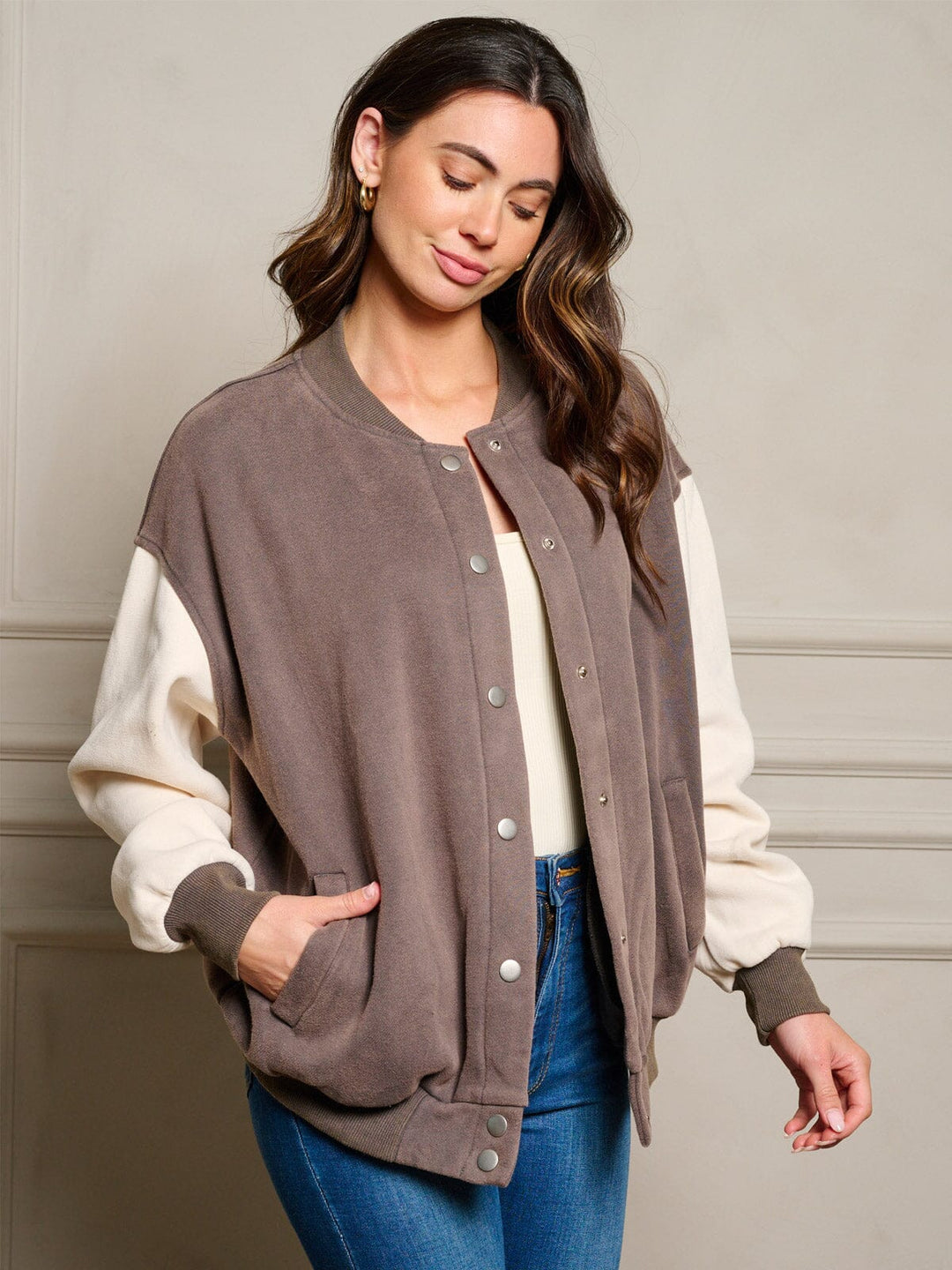 WOMEN'S LONG SLEEVE BUTTON UP STUDS BACK DETAILED COLORBLOCK JACKET