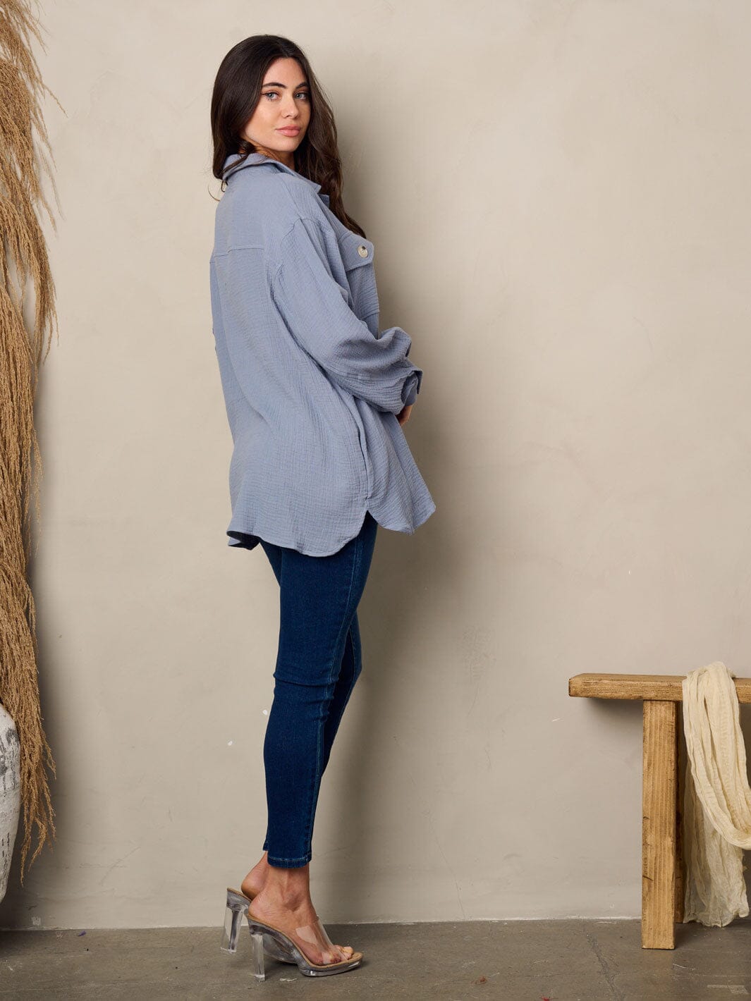 WOMEN'S LONG SLEEVE BUTTON UP OVERSIZED TOP