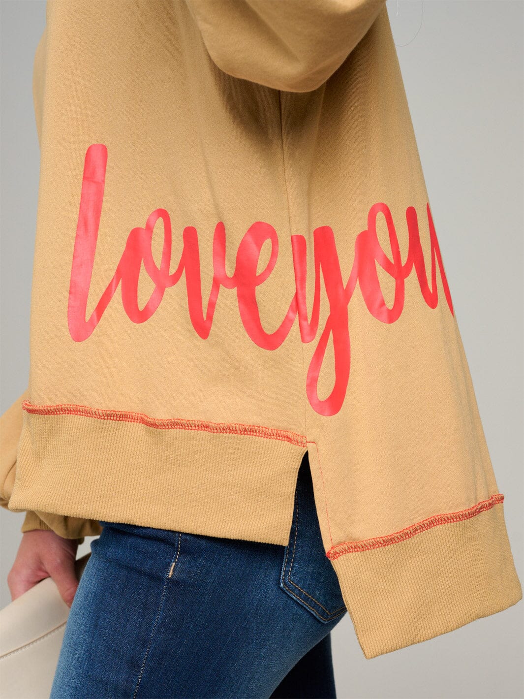 WOMEN'S LONG SLEEVE GRAPHIC HIGH-LOW OVERSIZED TOP