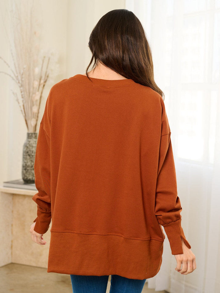 WOMEN'S LONG SLEEVE HIGH-LOW GRAPHIC TOP