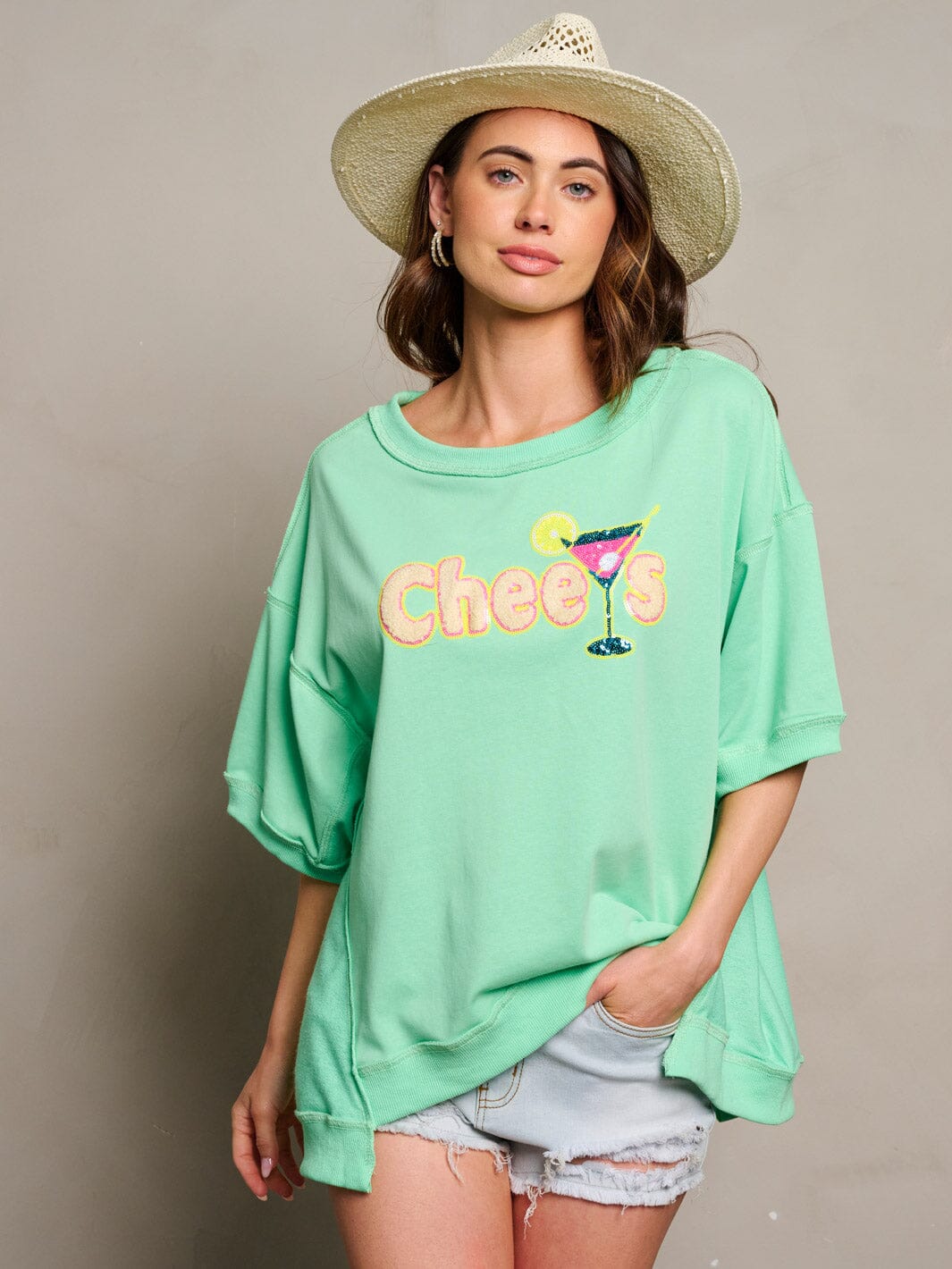 WOMEN'S SHORT SLEEVE SEQUINS GRAPHIC DETAILED TOP