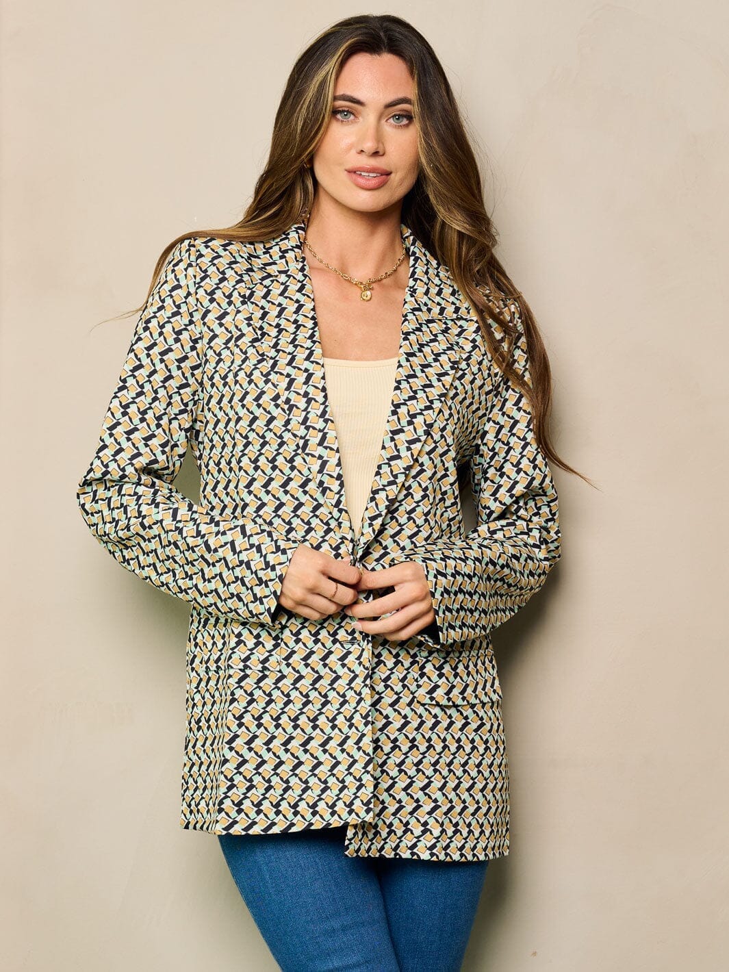 WOMEN'S LONG SLEEVE BUTTON CLOSURE PRINTED BLAZER
