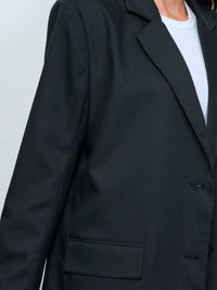 WOMEN'S LONG SLEEVE BUTTON CLOSURE BLAZER