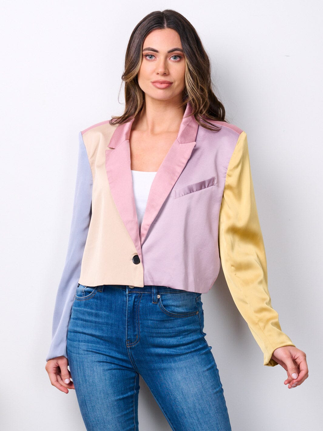 WOMEN'S LONG SLEEVE BUTTON CLOSURE COLORBLOCK BLAZER