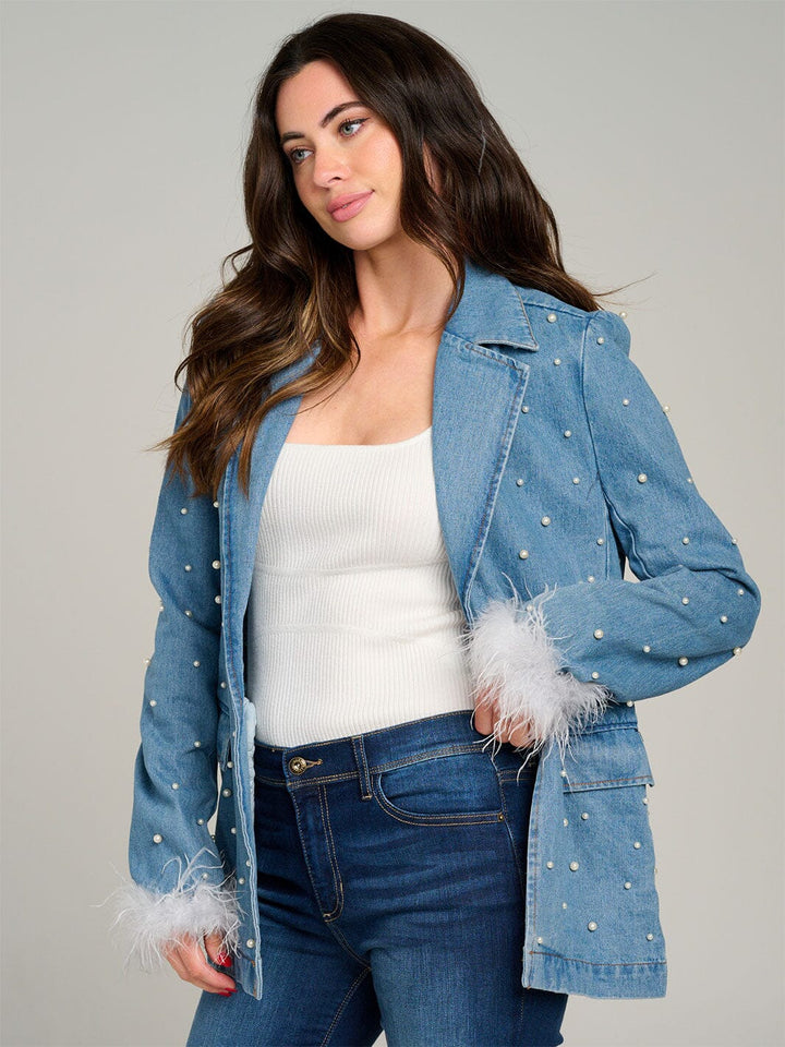 WOMEN'S LONG SLEEVE BUTTON CLOSURE FRONT POCKET PEARL DENIM JACKET