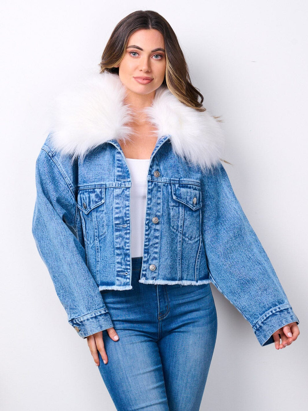 WOMEN'S LONG SLEEVE BUTTON CLOSURE REMOVABLE COLLAR DENIM JACKET