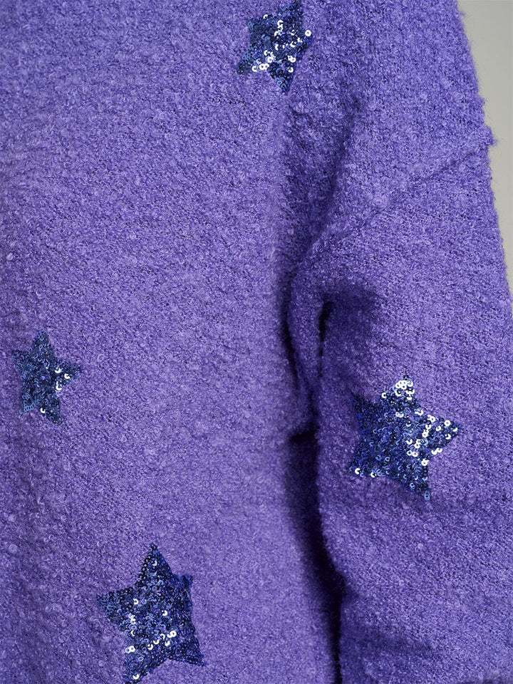 WOMEN'S LONG SLEEVE STARS GRAPHIC FUZZY PULLOVER SWEATER