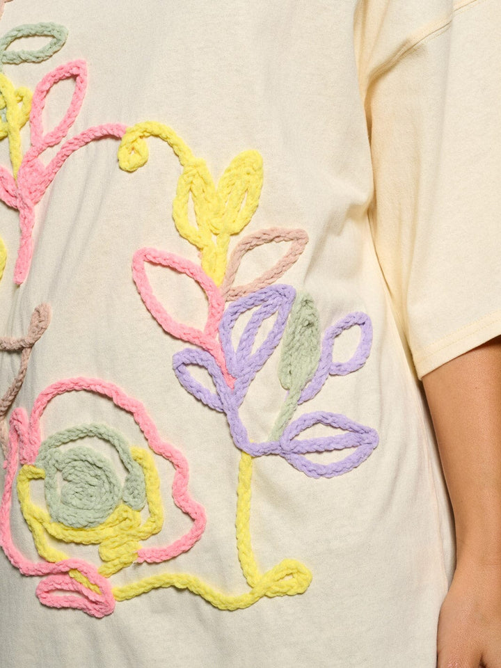 WOMEN'S SHORT SLEEVE FLOWER GRAPHIC TOP