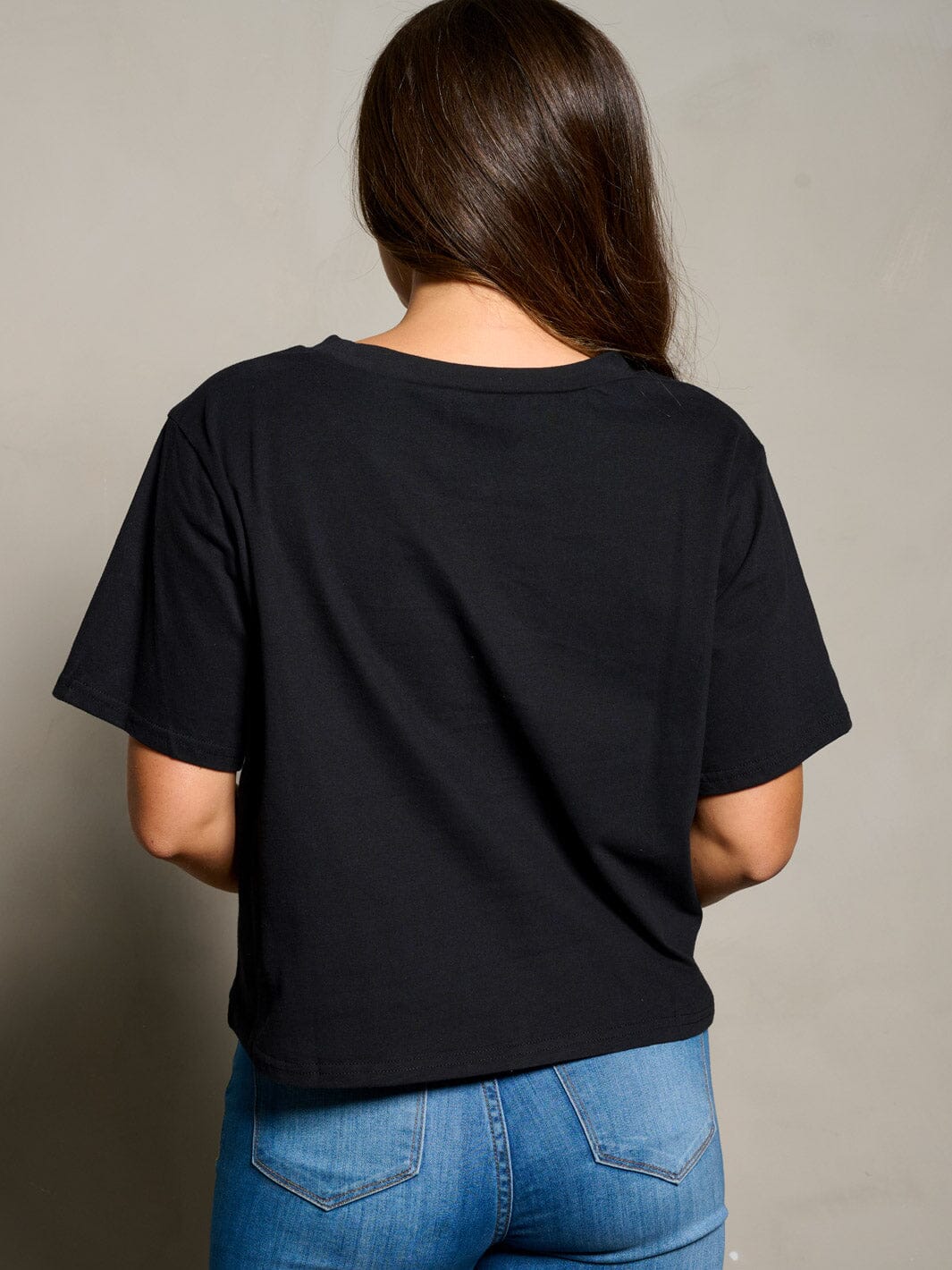WOMEN'S SHORT SLEEVE SEQUINS HOWDY GRAPHIC TOP