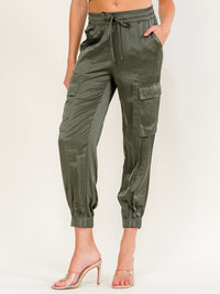 WOMEN'S ELASTIC WAIST CARGO POCKETS JOGGER LEG PANTS