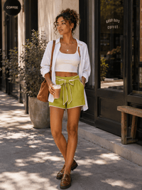 WOMEN'S ZIP UP SELF TIE FRONT POCKETS TRIM DETAILED MINI SHORTS