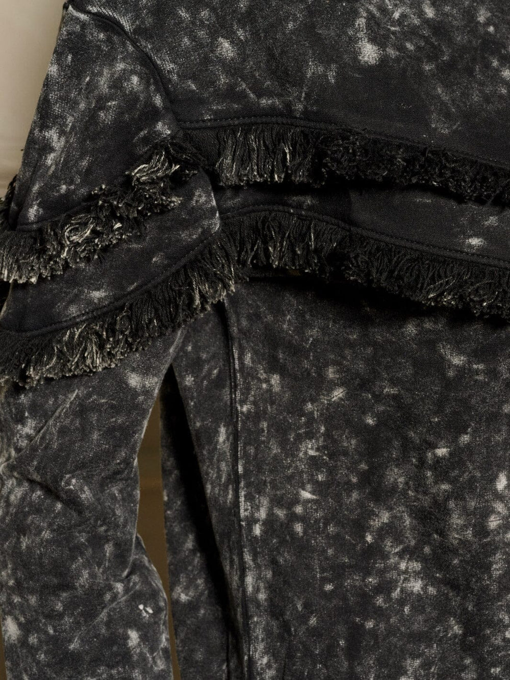 WOMEN'S LONG SLEEVE FRINGE DETAILED TIE DYE TOP