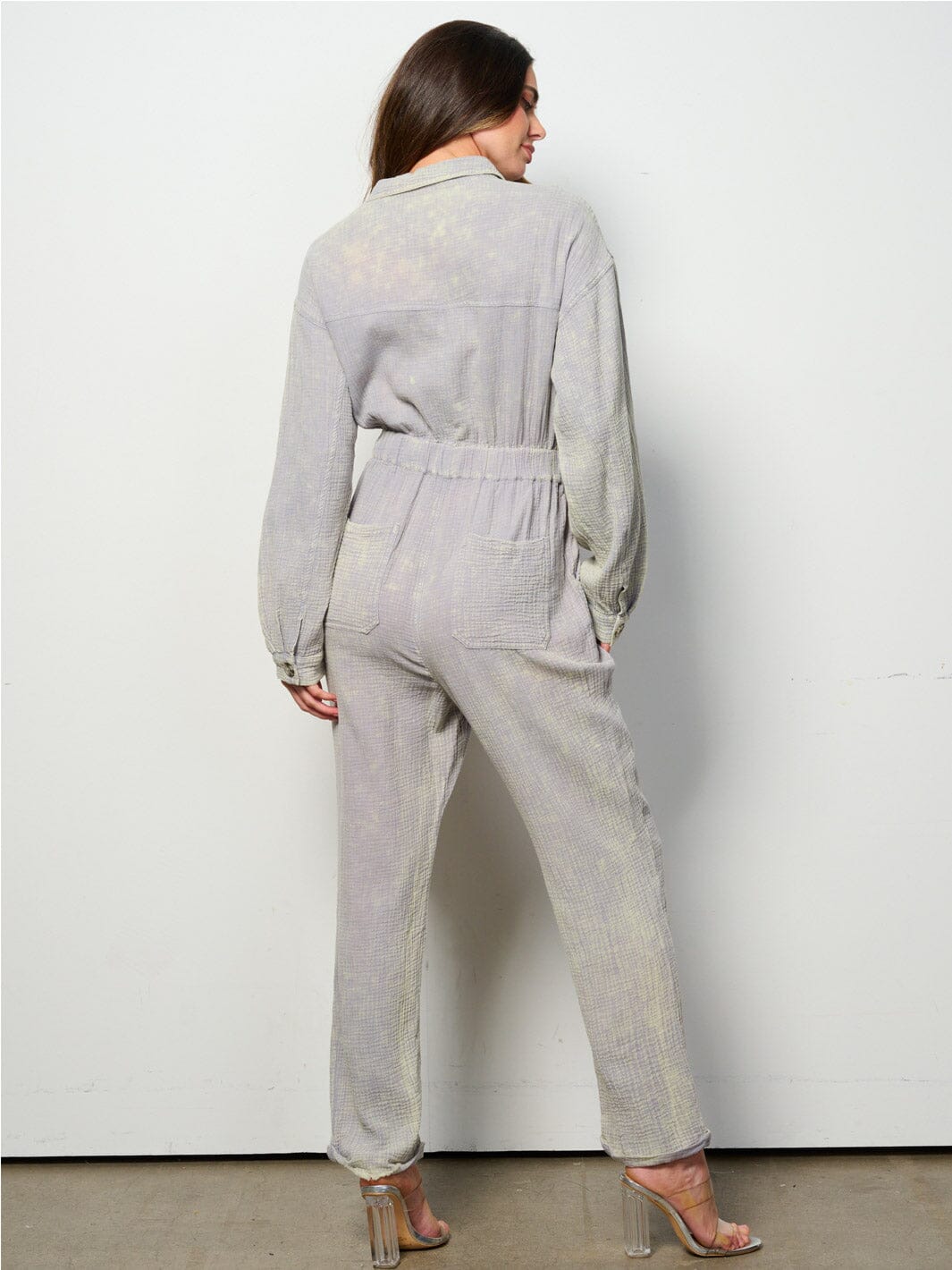 WOMEN'S LONG SLEEVE BUTTON UP POCKETS WASHED JUMPSUIT