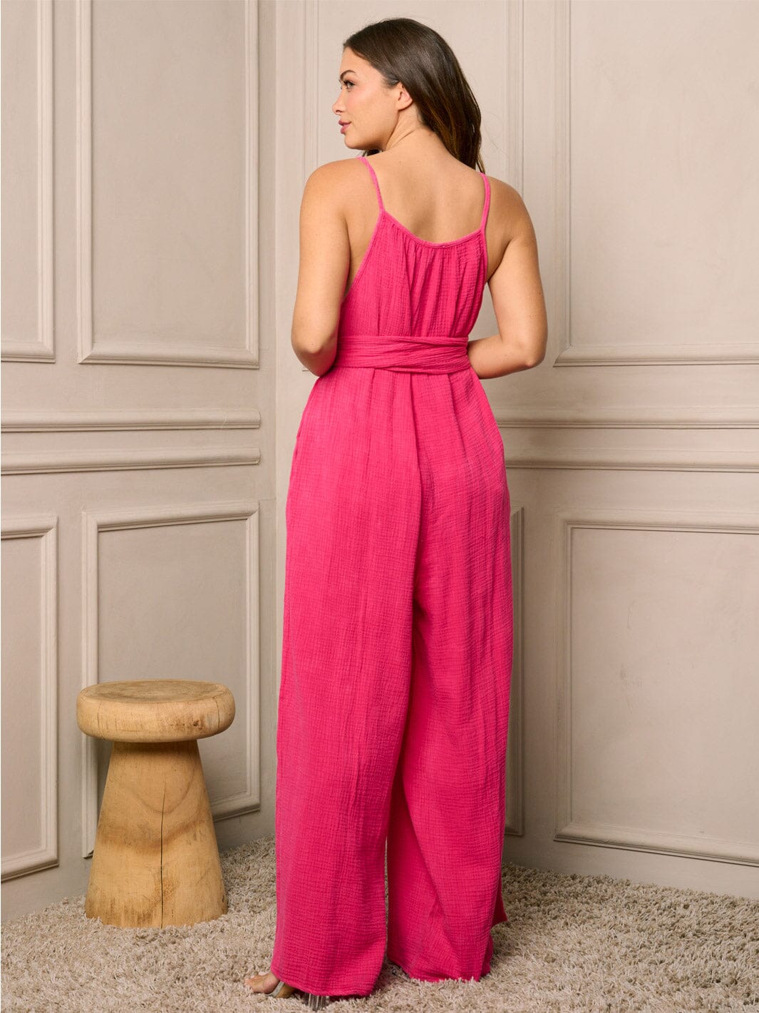 WOMEN'S SLEEVELESS V-NECK POCKETS WIDE LEG DETAILED JUMPSUIT