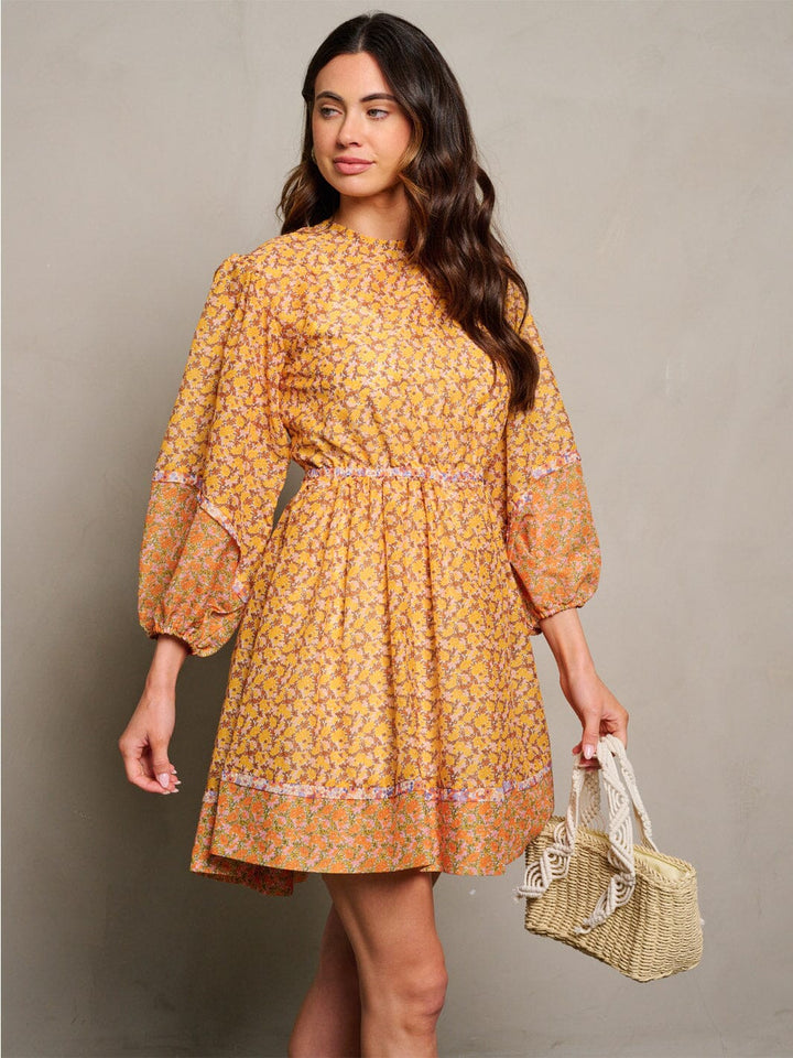 WOMEN'S LONG SLEEVE CUT OUT BACK FLORAL PRINT MINI DRESS