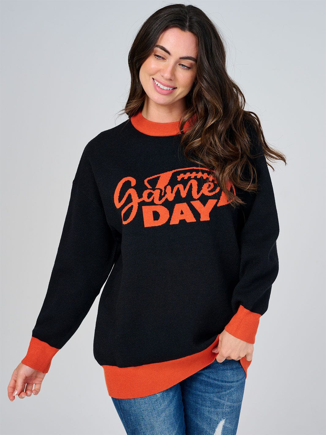 WOMEN'S LONG SLEEVE COLORBLOCK GRAPHIC PULLOVER SWEATER