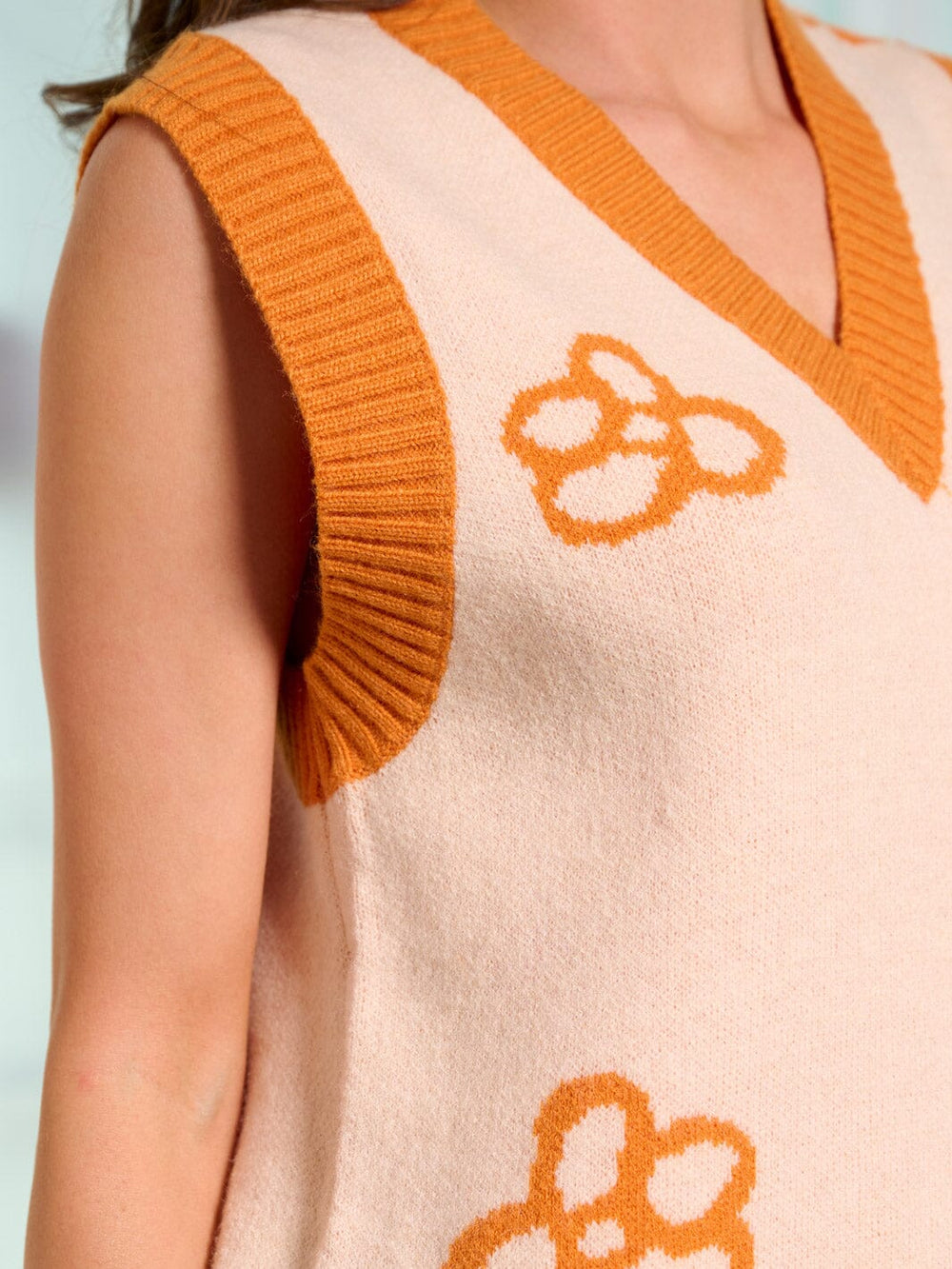 WOMEN'S SLEEVELESS V-NECK FLORAL COLORBLOCK VEST TOP