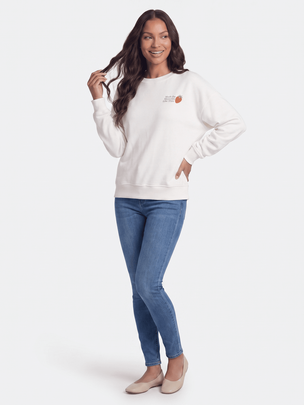 WOMEN'S LONG SLEEVE GRAPHIC PULLOVER SWEATER