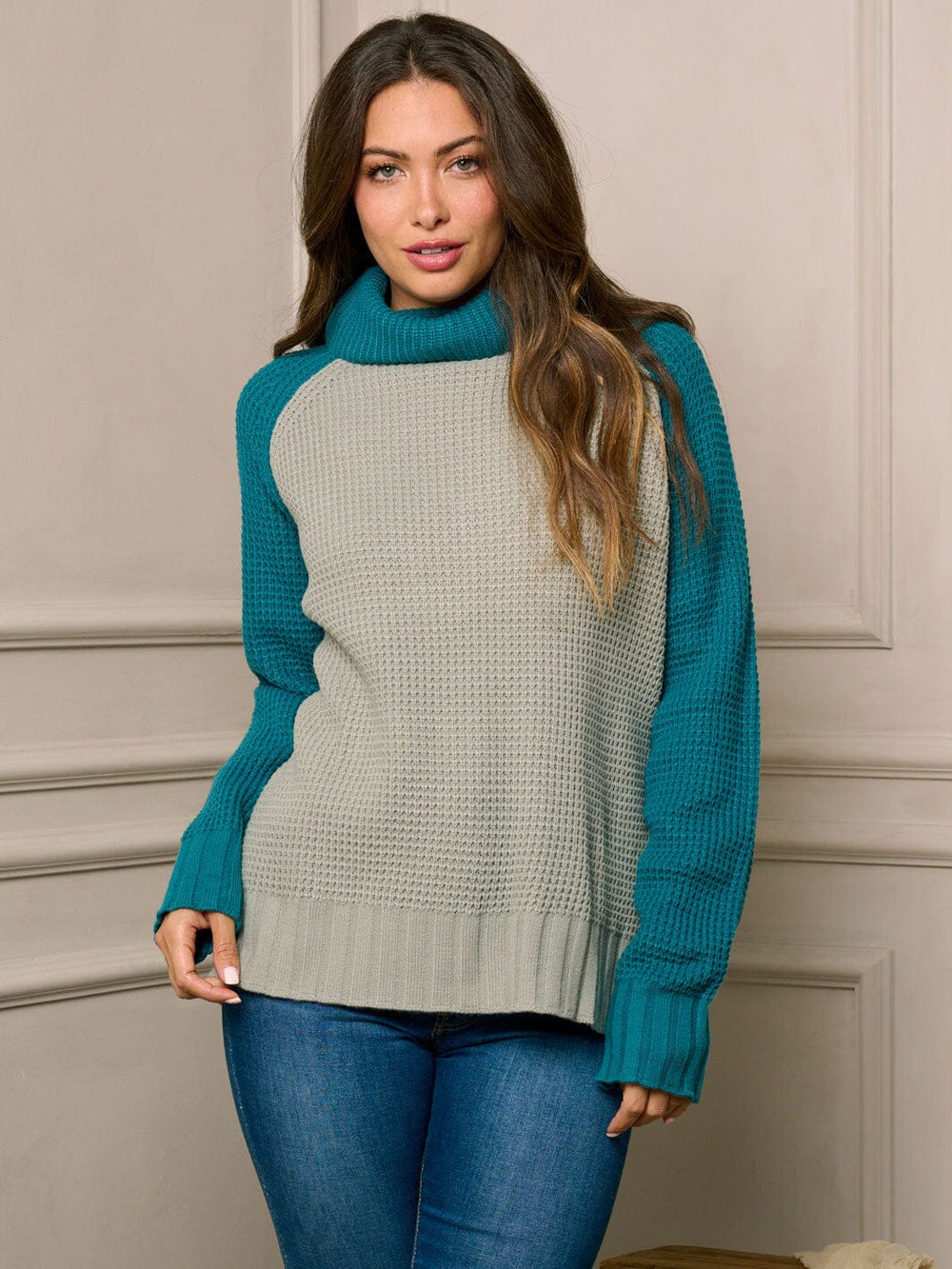 WOMEN'S LONG SLEEVE TURTLE NECK PULLOVER BACK SURPLICE SWEATER