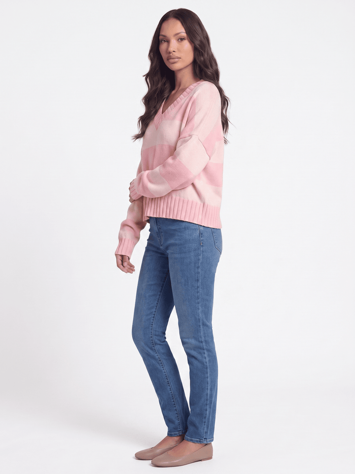WOMEN'S LONG SLEEVE V-NECK COLORBLOCK STRIPES SWEATER