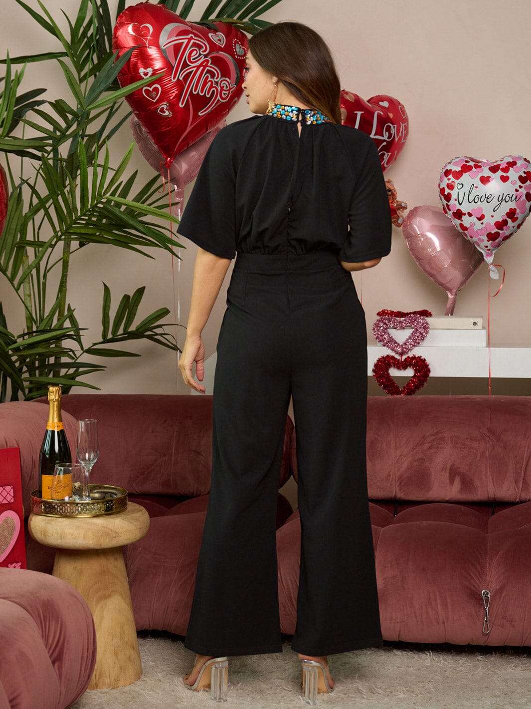 WOMEN'S SHORT SLEEVE POCKETS STUDS DETAILED NECK JUMPSUIT