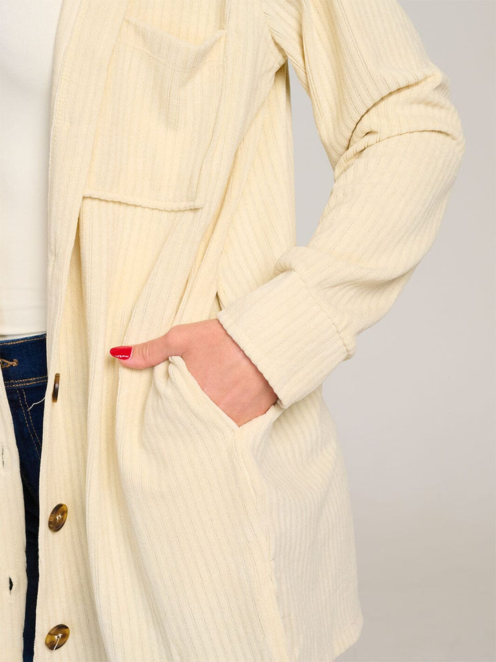 WOMEN'S LONG SLEEVE BUTTON CLOSURE FRONT POCKETS RIBBED SHACKET