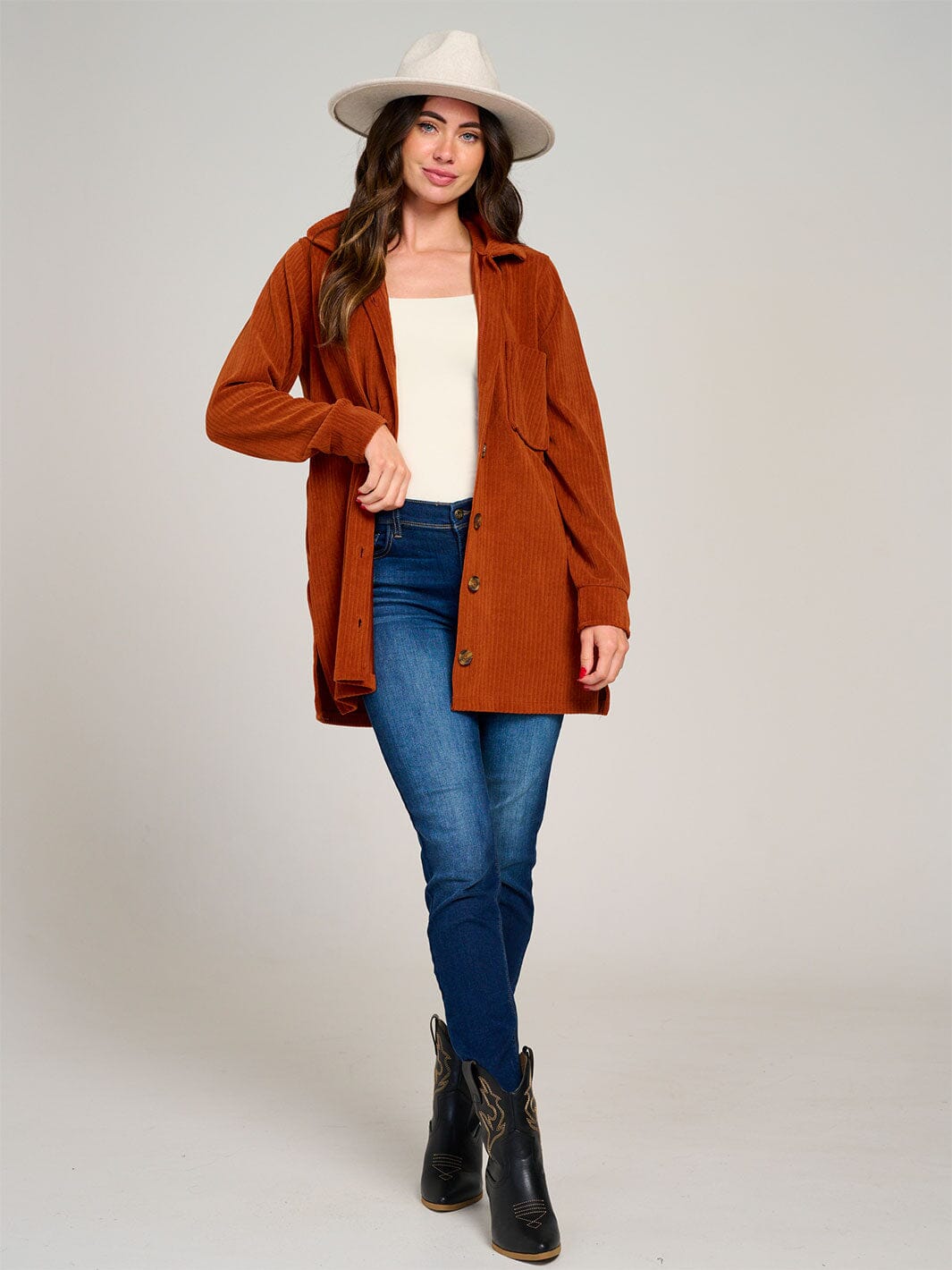 WOMEN'S LONG SLEEVE BUTTON CLOSURE FRONT POCKETS RIBBED SHACKET