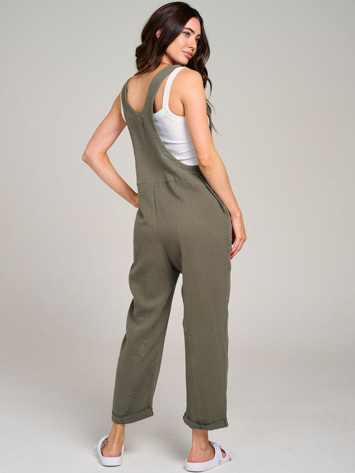 WOMEN'S SLEEVELESS FRONT POCKET BUTTON UP WIDE LEG JUMPSUIT
