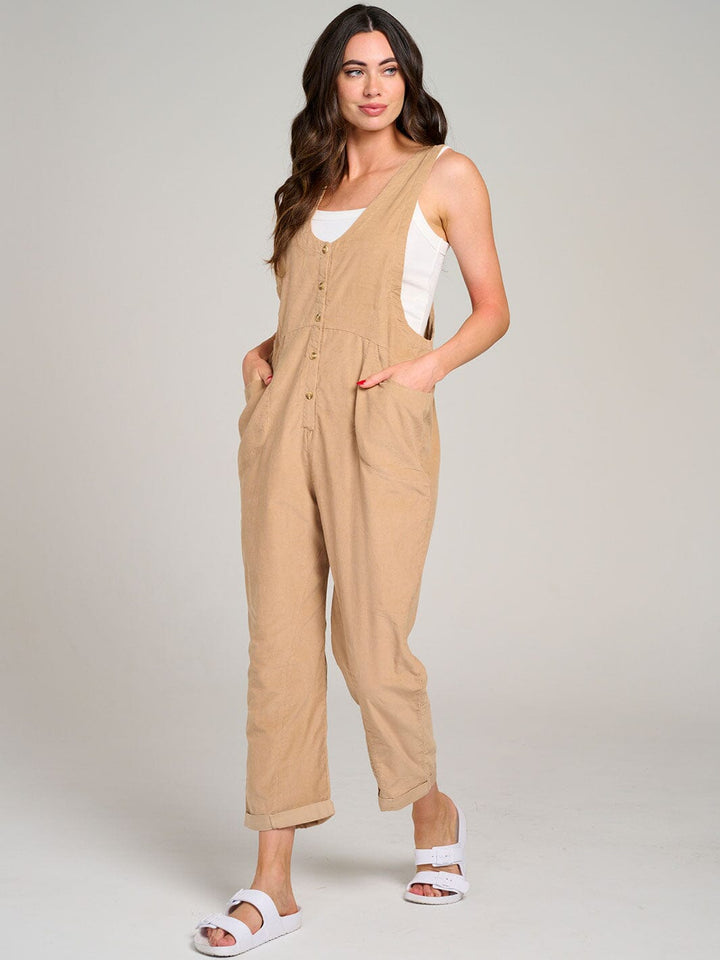 WOMEN'S SLEEVELESS FRONT POCKET BUTTON UP WIDE LEG JUMPSUIT