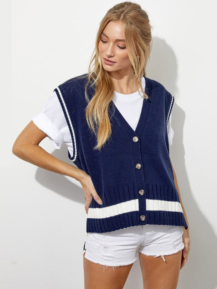 WOMEN'S SLEEVELESS BUTTON CLOSURE VEST
