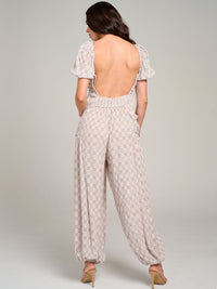 WOMEN'S SHORT PUFF SLEEVE FRONT POCKETS OPEN BACK JOGGER JUMPSUIT