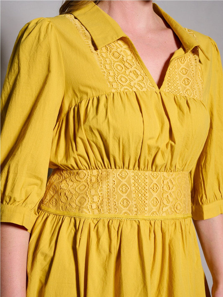 PLUS SIZE 3/4 SLEEVES V-NECK DETAILED FIT & FLARE MINI DRESS