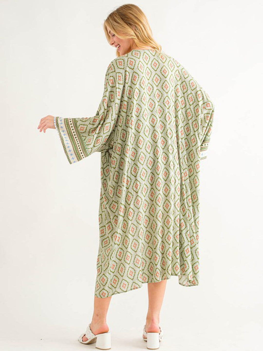 WOMEN'S LONG SLEEVE OPEN FRONT MULTI PRINT KIMONO