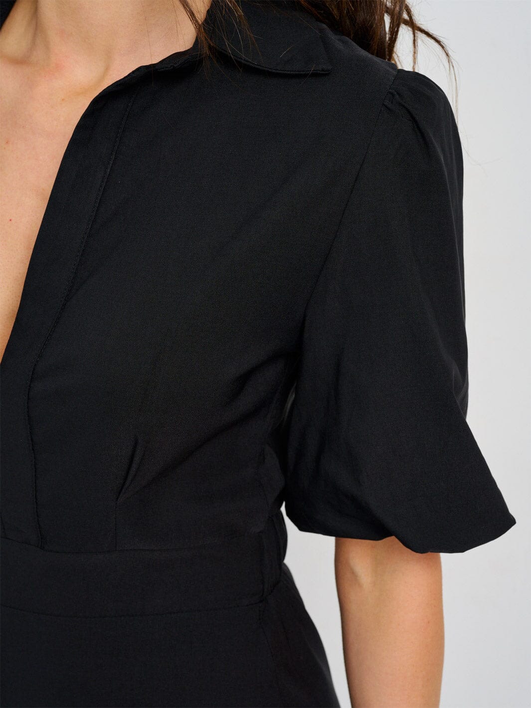 WOMEN'S SHORT SLEEVE V-NECK MAXI DRESS