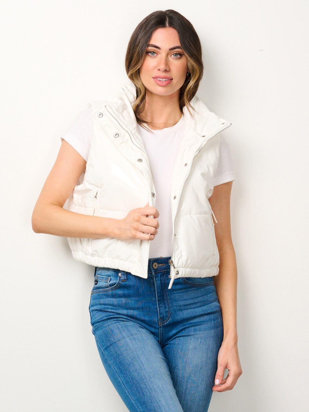 WOMEN'S SLEEVELESS BUTTON UP PU PLEATHER VEST