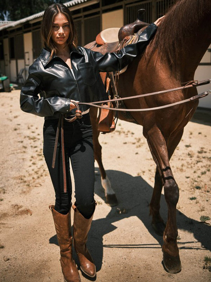 WOMEN'S LONG SLEEVE FRONT POCKET ZIP UP STUDS DETAILED PU PLEATHER JACKET