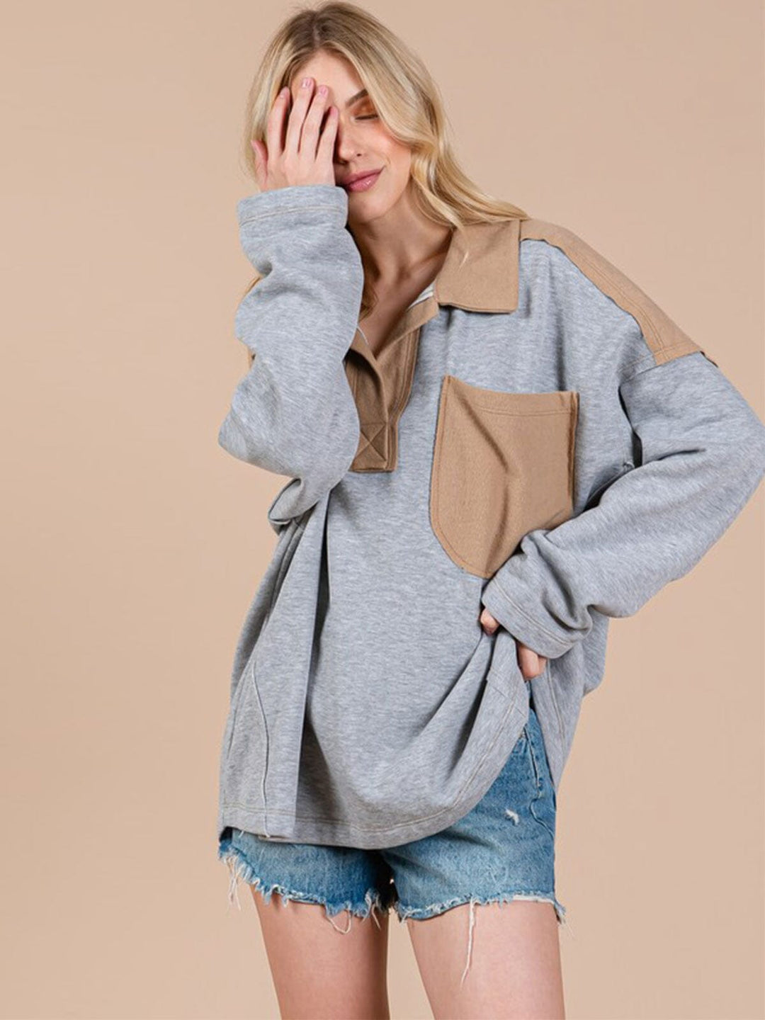 WOMEN'S LONG SLEEVE V-NECK FRONT POCKET COLORBLOCK PULLOVER SWEATER